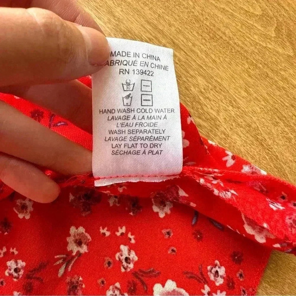 TOBI Red Floral Smocked Tassel Across the Shoulder Blouse, Size Medium - Picture 13 of 16